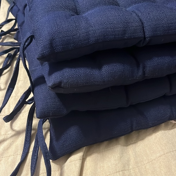 Chair cushions - Picture 4 of 4